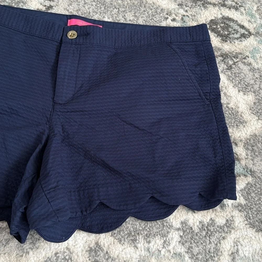 Lilly Pulitzer Buttercup Scallop Hem Navy Shorts - Picture 3 of 11